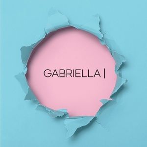 Meet your Posher, Gabriella